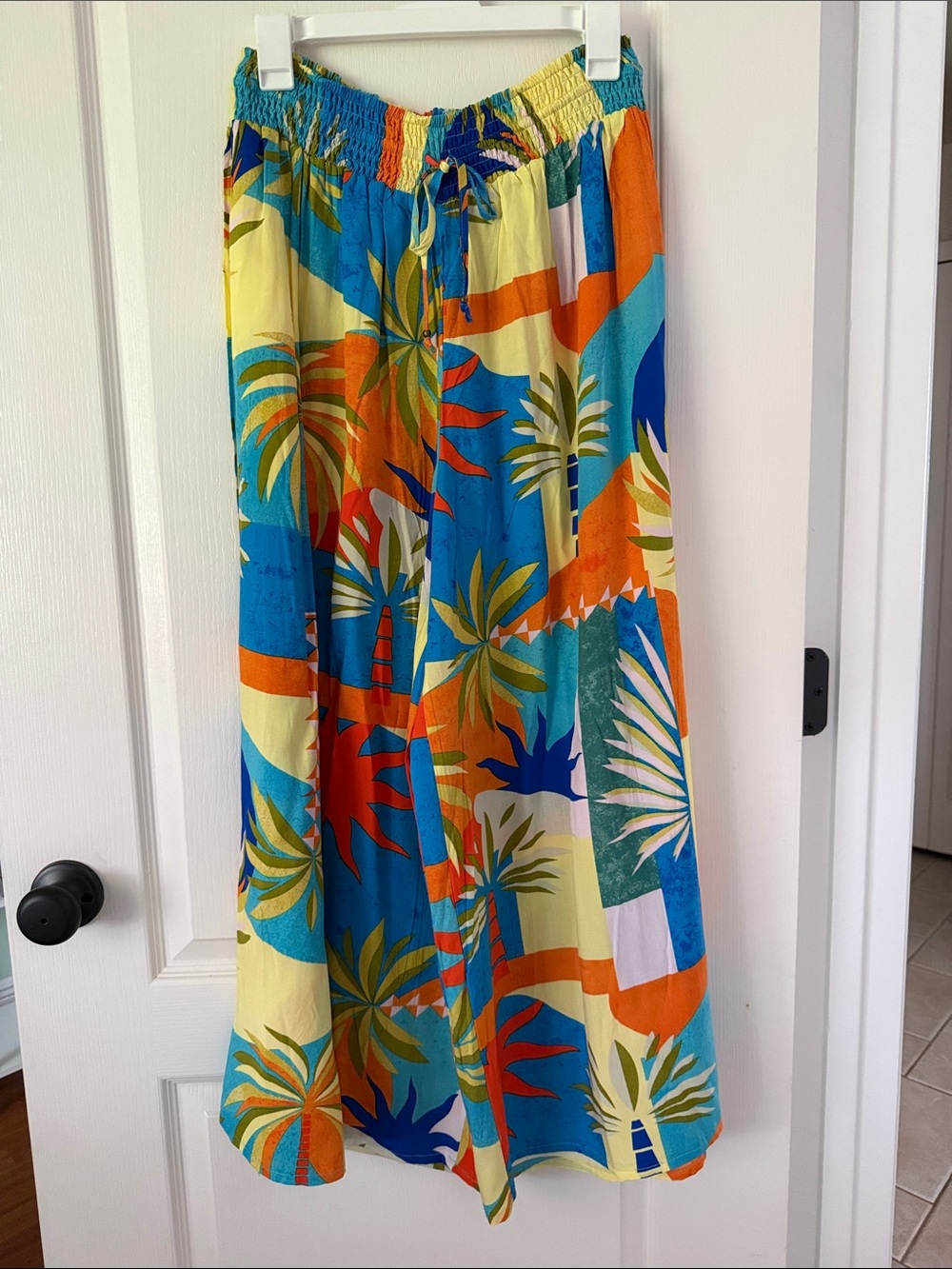 Tropical Wide Leg Drawstring Pants in Multicolor